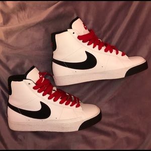 PRICE DROP Nike blazers